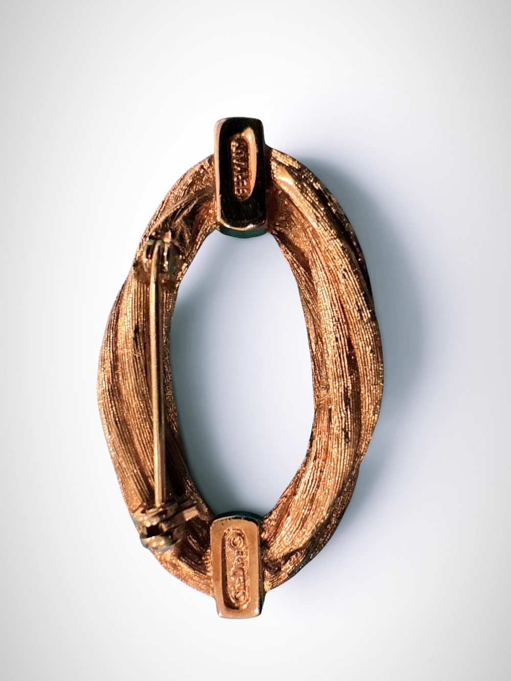 Vintage Christian Dior Germany Gold Twisted Rope Brooch Pin Oval Textured - Picture 4 of 6